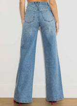 Load image into Gallery viewer, Pearl High-Rise Wideleg Jeans
