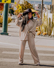 Load image into Gallery viewer, The Classic Top