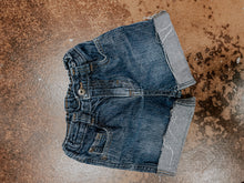 Load image into Gallery viewer, Wrangler Shorts 2T
